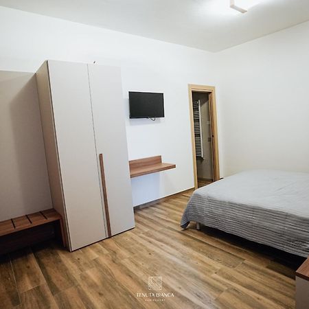 Tenuta Bianca Agriresort Sanza ภายนอก รูปภาพ