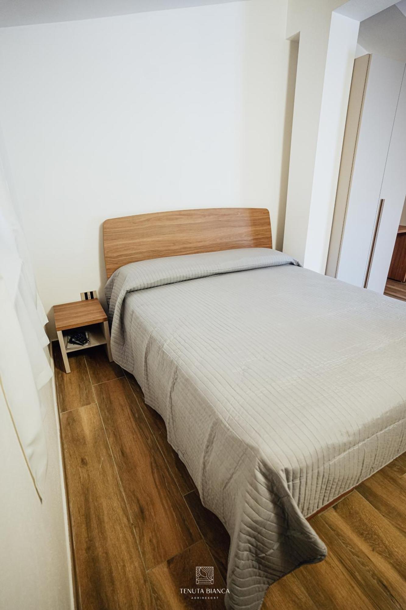 Tenuta Bianca Agriresort Sanza ภายนอก รูปภาพ